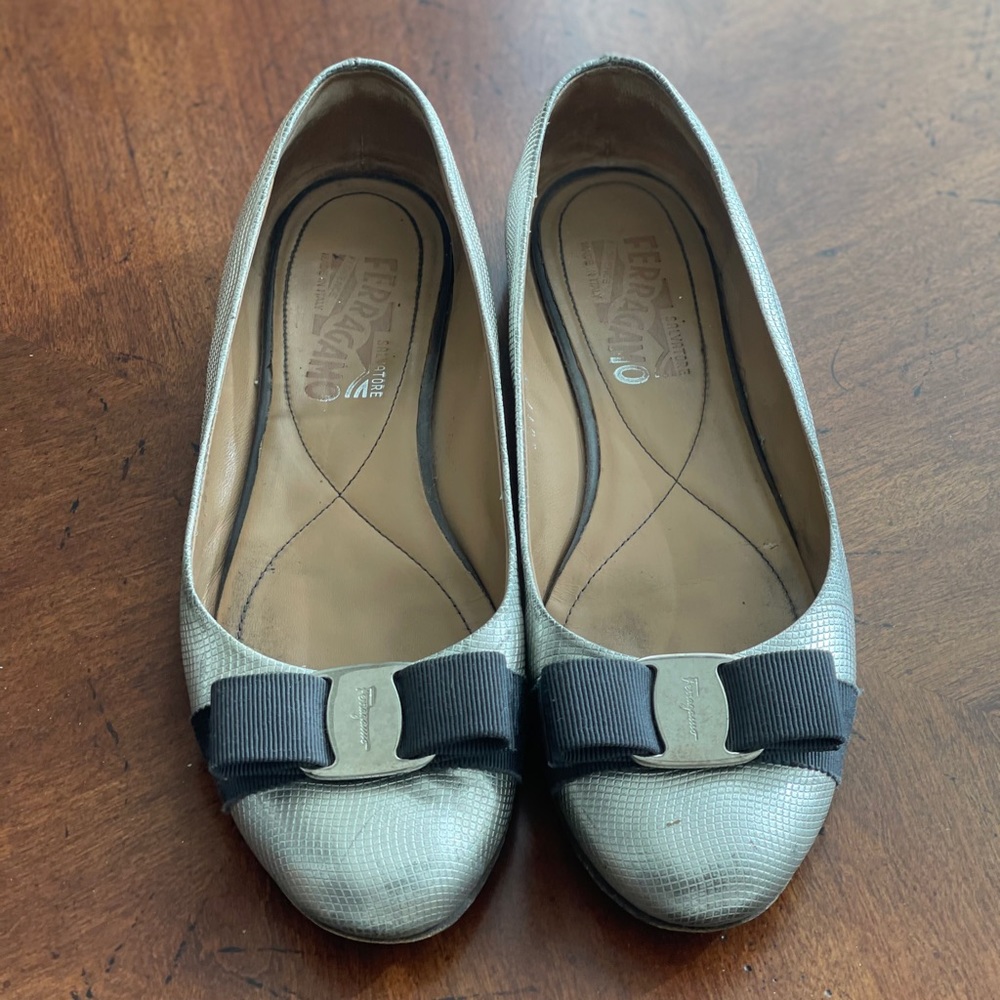 Salvatore Ferragamo flats